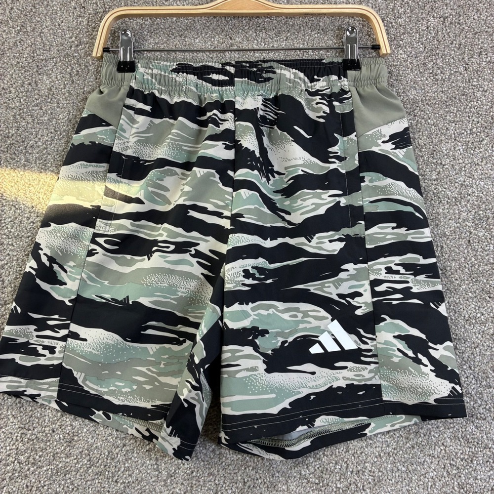 Adidas Mens Small Camouflage 7" Training Shorts Logo Zipper Pockets Athletic NWT